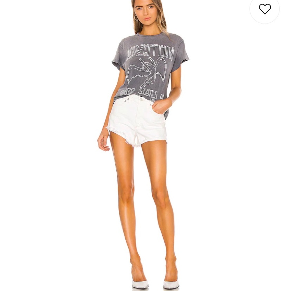 Agolde Parker cutoff shorts in Tissue